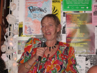 tracey moberly nee sanders-wood