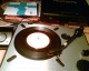 070126.turntable_t.gif